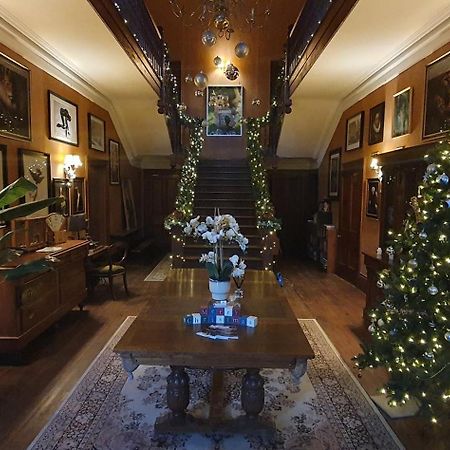 Large Mach Apartment At Pen Y Coed Hall 多尔盖罗 外观 照片